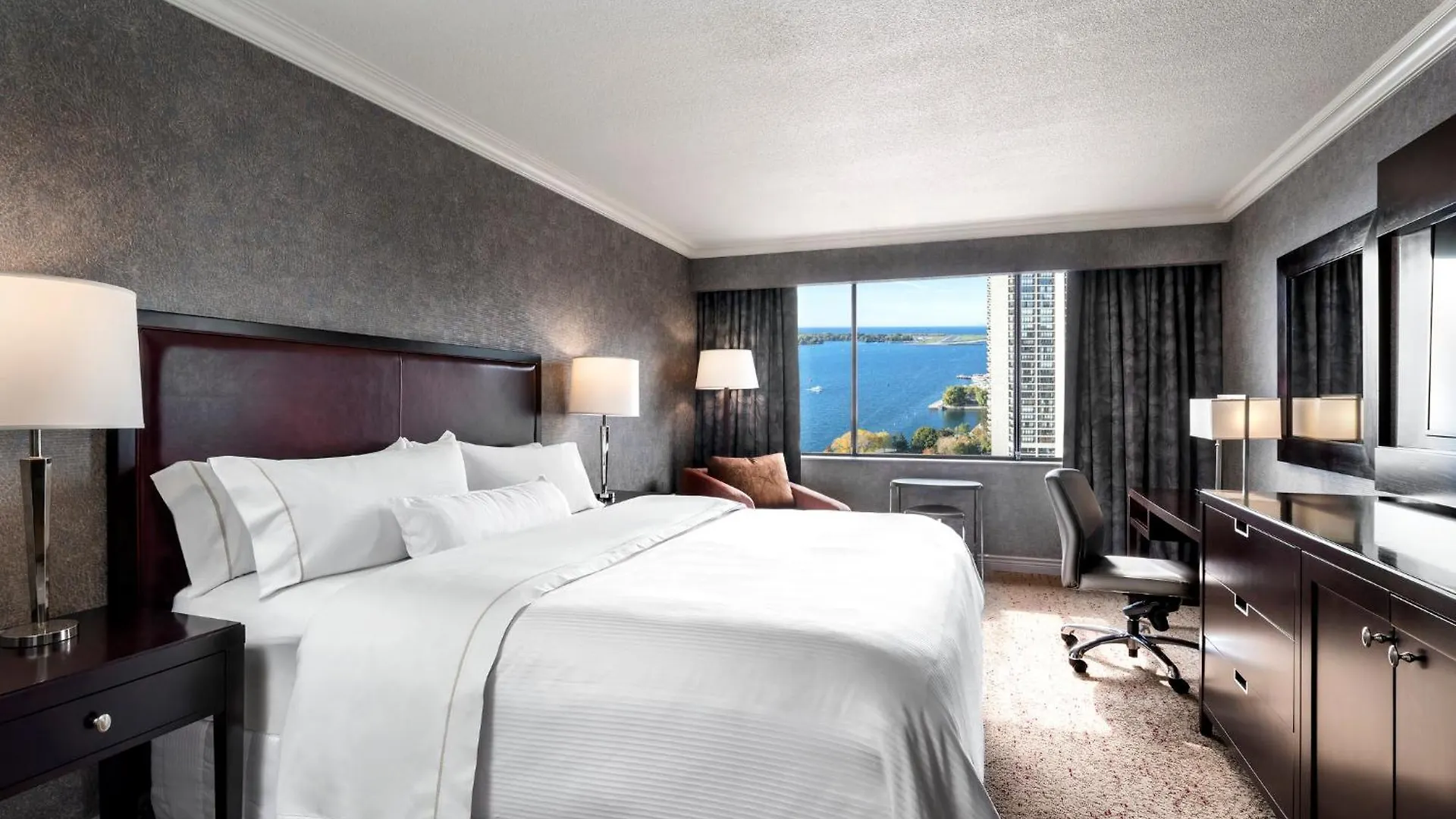 The Westin Harbour Castle, Toronto Hotel