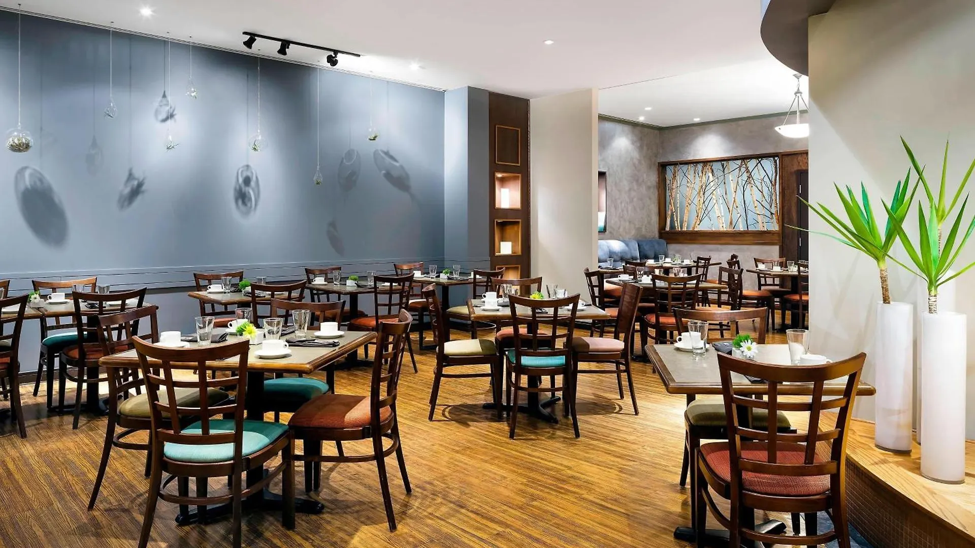 The Westin Harbour Castle, Toronto Hotel 4*,