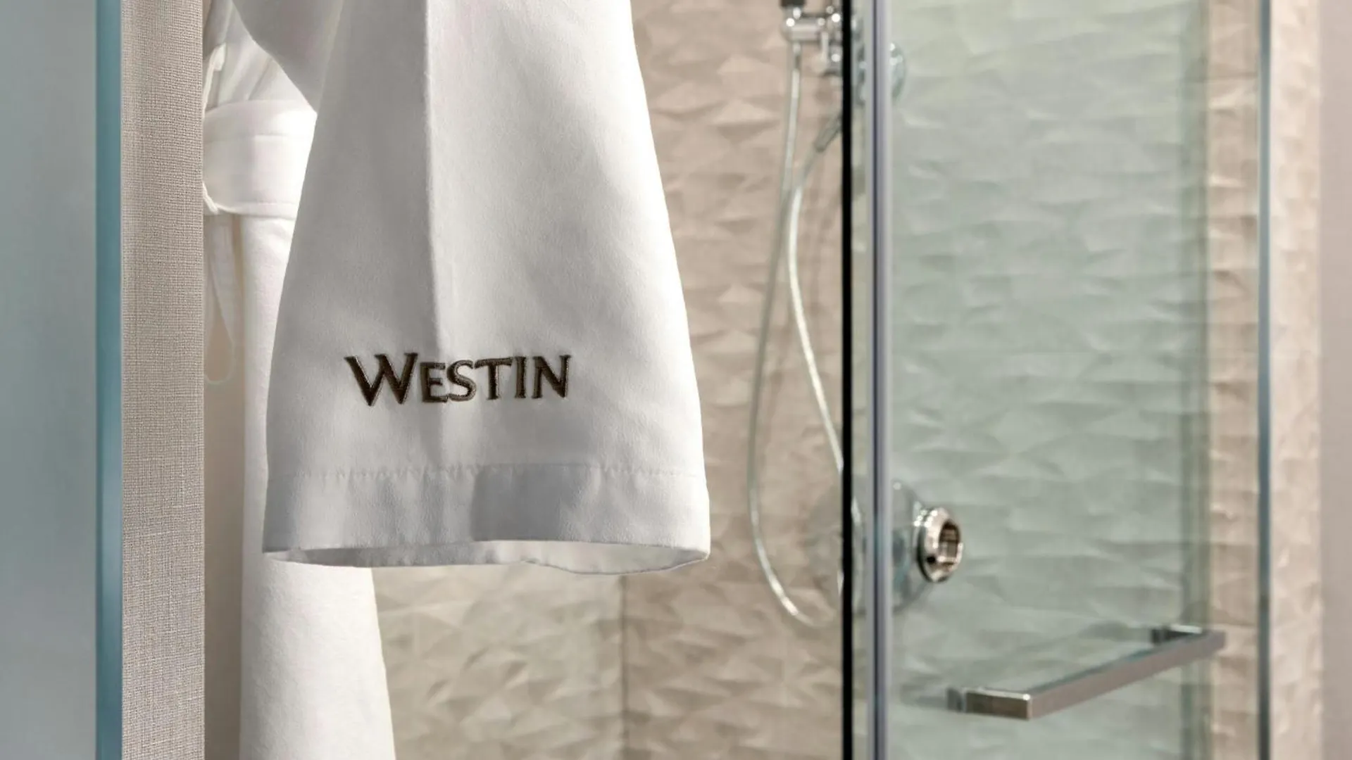 The Westin Harbour Castle, Toronto Hotel