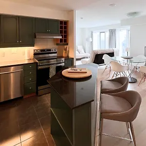Apartamento Apartment/2bedrooms/2 Full Bathrooms/free Parking, Toronto